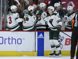 Wild Blackhawks Hockey