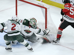 Wild Blackhawks Hockey