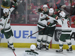 Wild Blackhawks Hockey