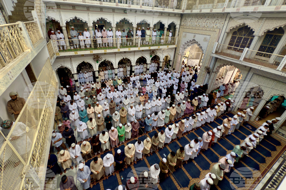 CORRECTION India Eid al-Fitr