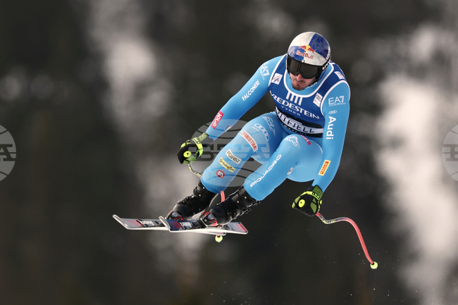 Италианецът Доминик Парис спечели последното спускане за сезона от Световната купа по ски алпийски дисциплини