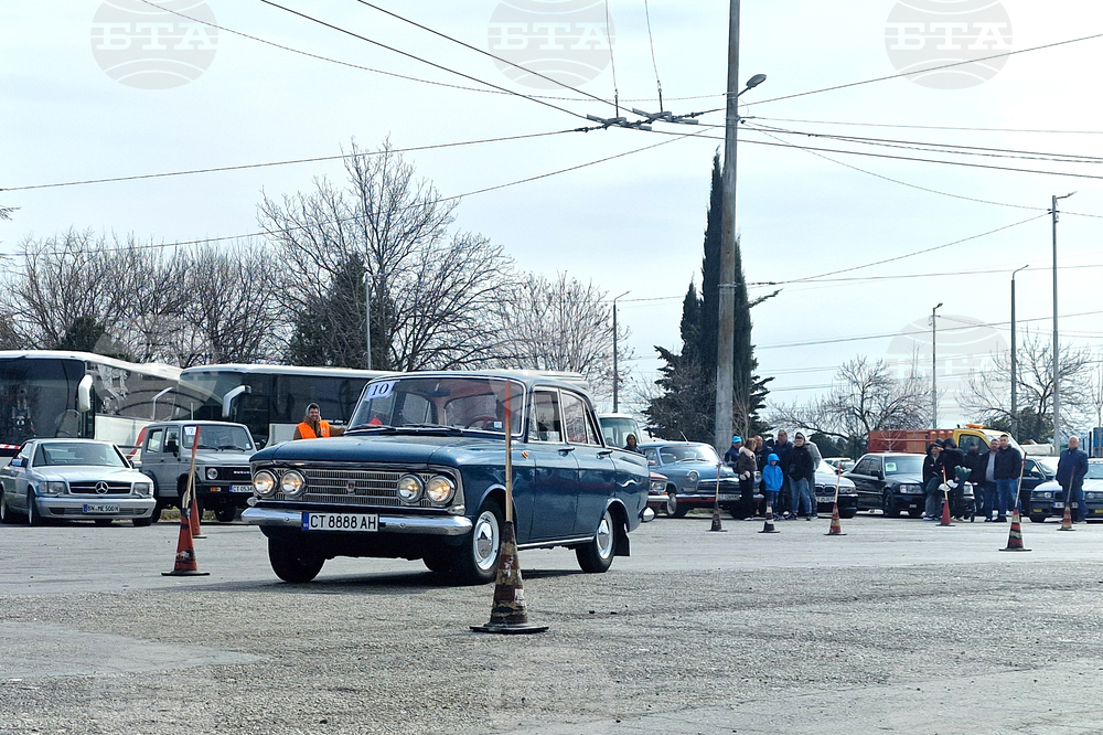 Стара Загора - ретро автомобили - майсторско управление - състезание
