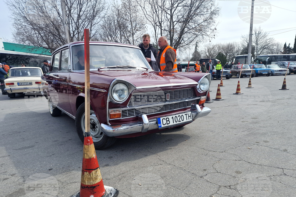 Стара Загора - ретро автомобили - майсторско управление - състезание