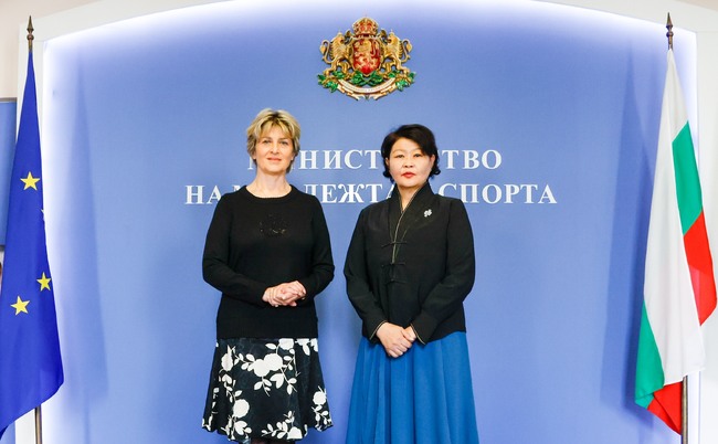 ММС: Весела Лечева проведе среща с посланика на Монголия, двете страни обсъдиха бъдещо сътрудничество