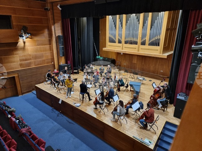 Концерт с творби на Моцарт и Менделсон ще изнесе Симфоничният оркестър в Сливен