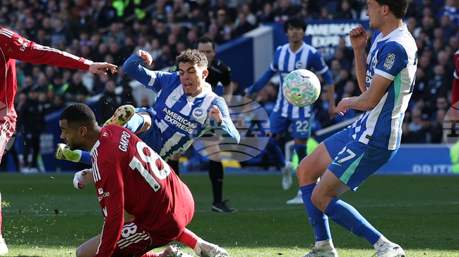 Брайтън се наложи над Ливърпул в мач от Висшата лига