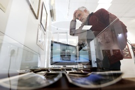 Държавна агенция „Архиви“ - „Фотоархив на основателя на Ротари България д-р Николай П. Николаев“