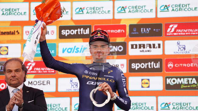 Том Пидкок напусна Обиколката на Каталуня заради падане