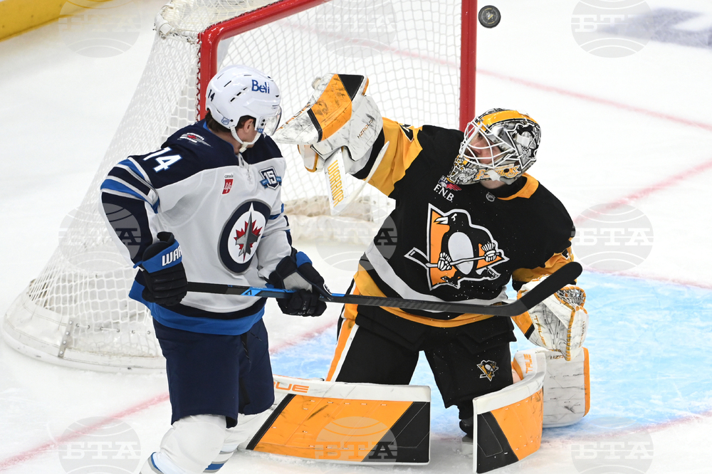 Jets Penguins Hockey