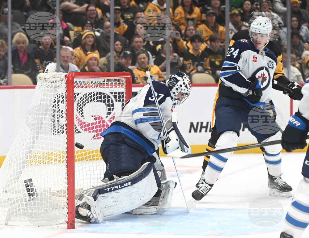 Jets Penguins Hockey