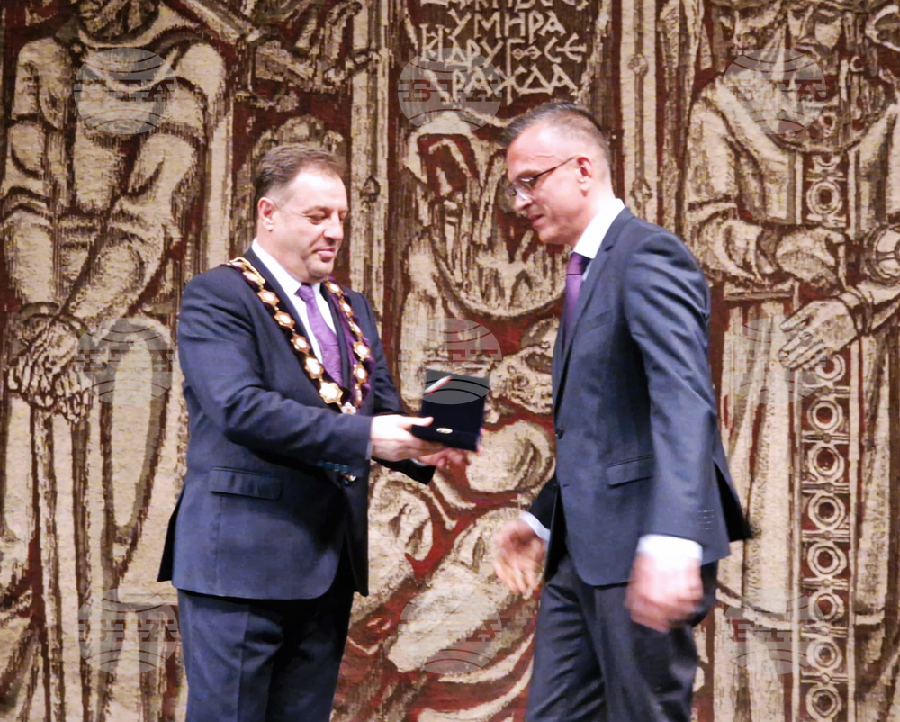 Велико Търново - почетни граждани - награждаване