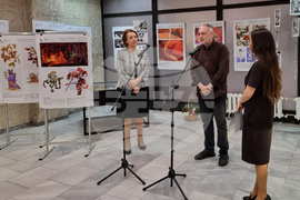 Варна - „Литературен прожектор“ - изложба „(Не)възможни образи“