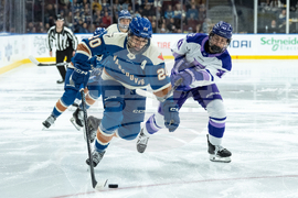 PWHL Frost Goldeneyes Hockey