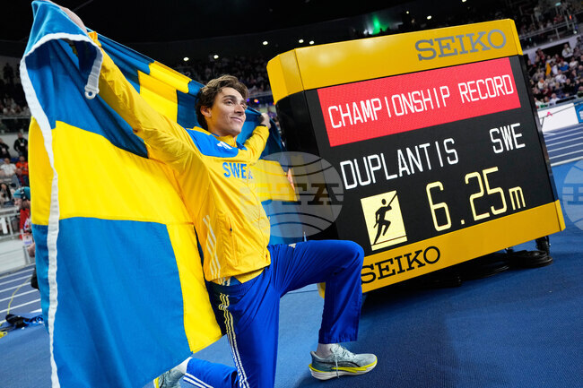 Дуплантис взе световната титла в овчарския скок в зала с нов рекорд на шампионатите