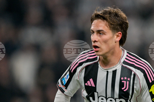 Футболистът на Ювентус Кенан Йълдъз тренира отделно от съотборниците си заради болки в коляното