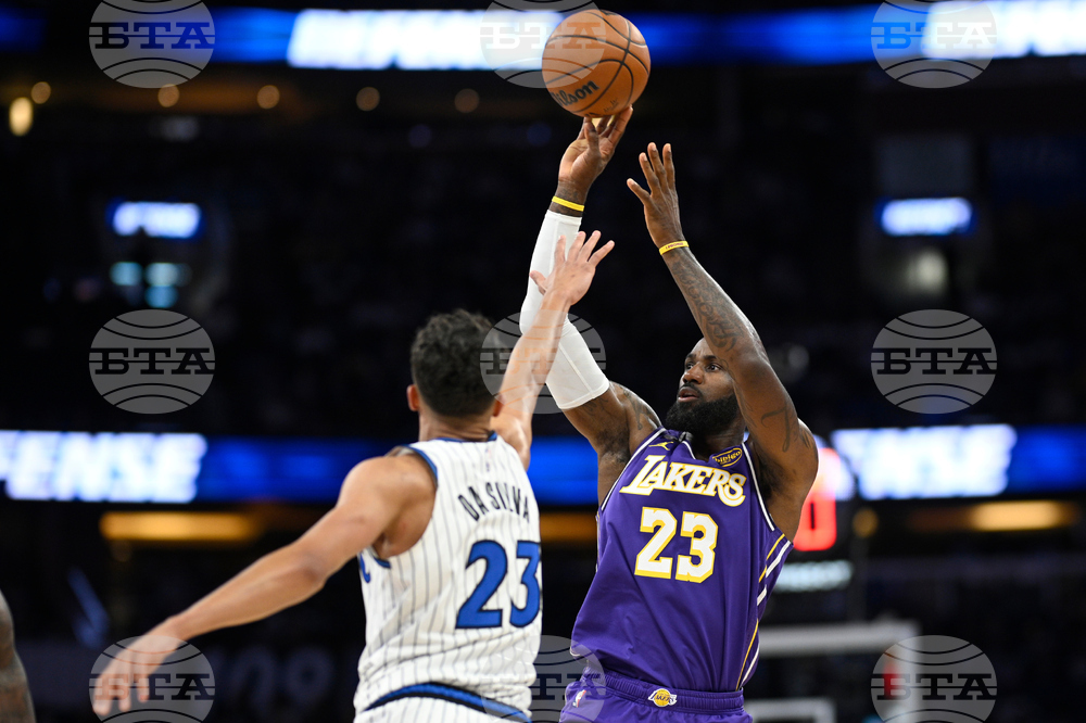 Lakers Magic Basketball