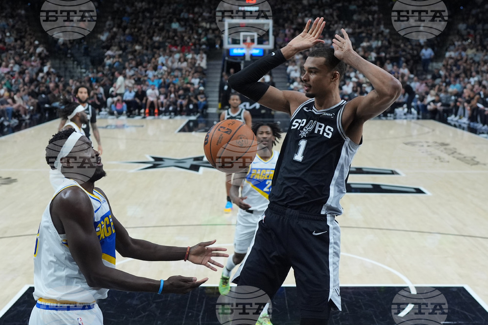 Pacers Spurs Basketball