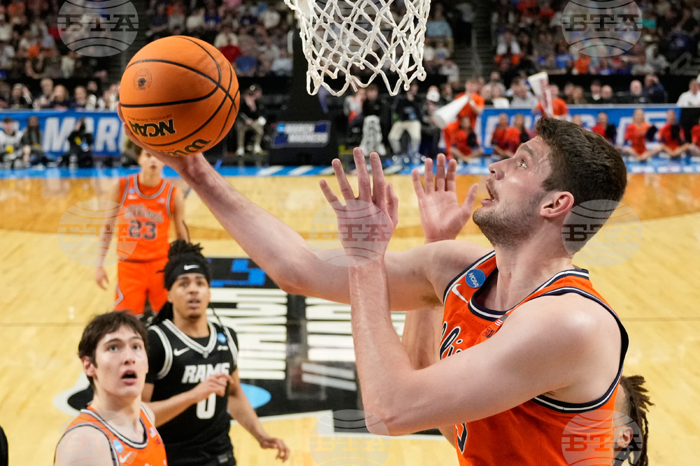 NCAA VCU Illinois Basketball