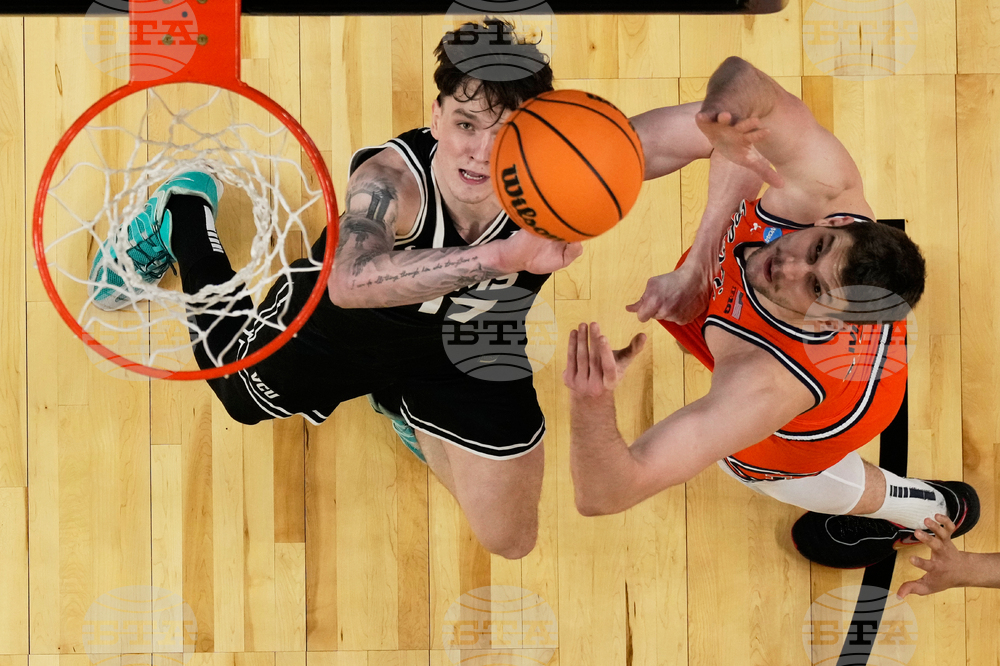NCAA VCU Illinois Basketball