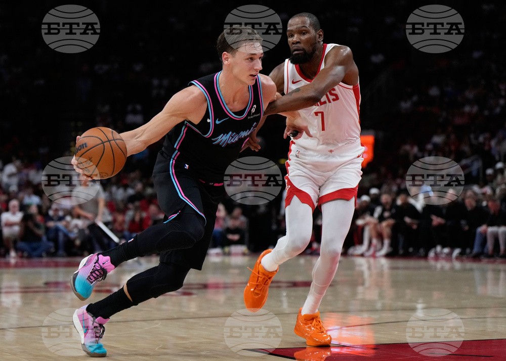 Heat Rockets Basketball