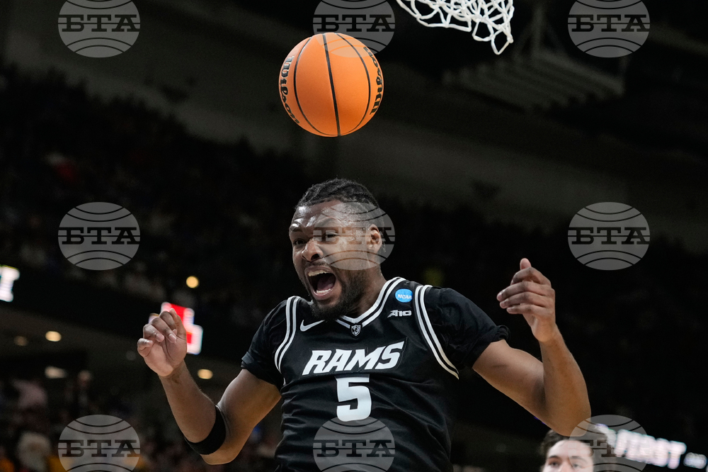 NCAA VCU Illinois Basketball