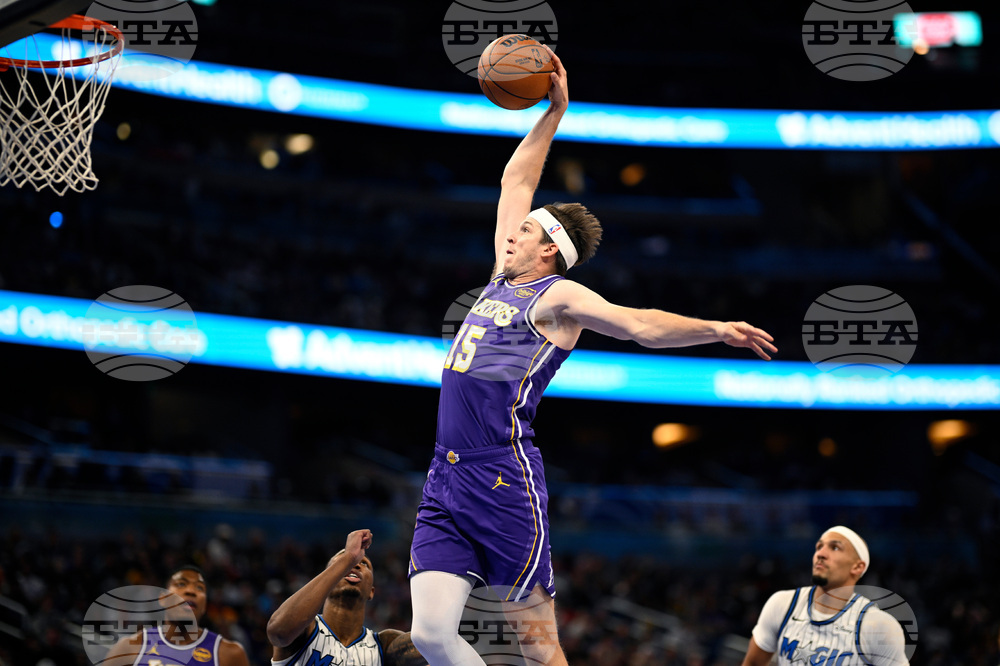 Lakers Magic Basketball