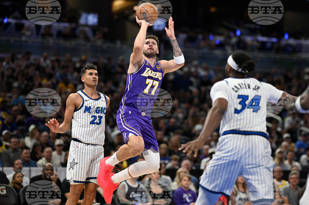 Lakers Magic Basketball