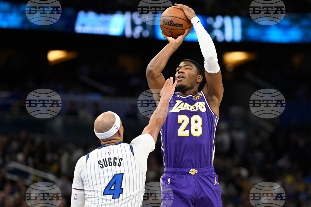 Lakers Magic Basketball