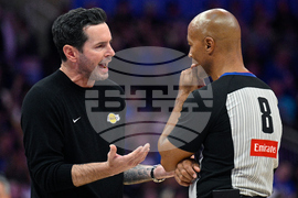 Lakers Magic Basketball