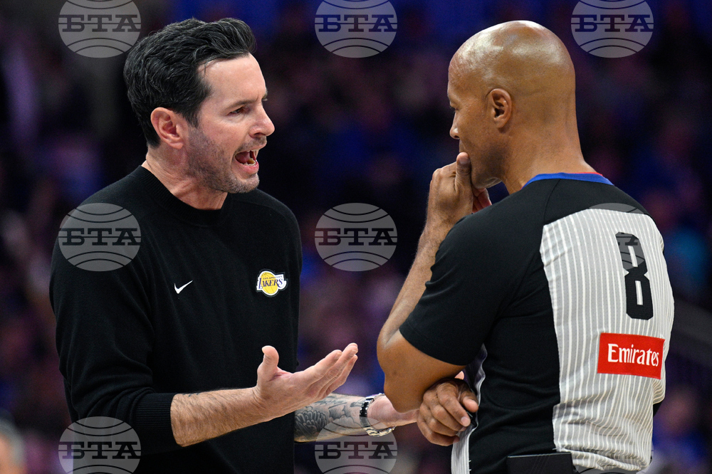 Lakers Magic Basketball