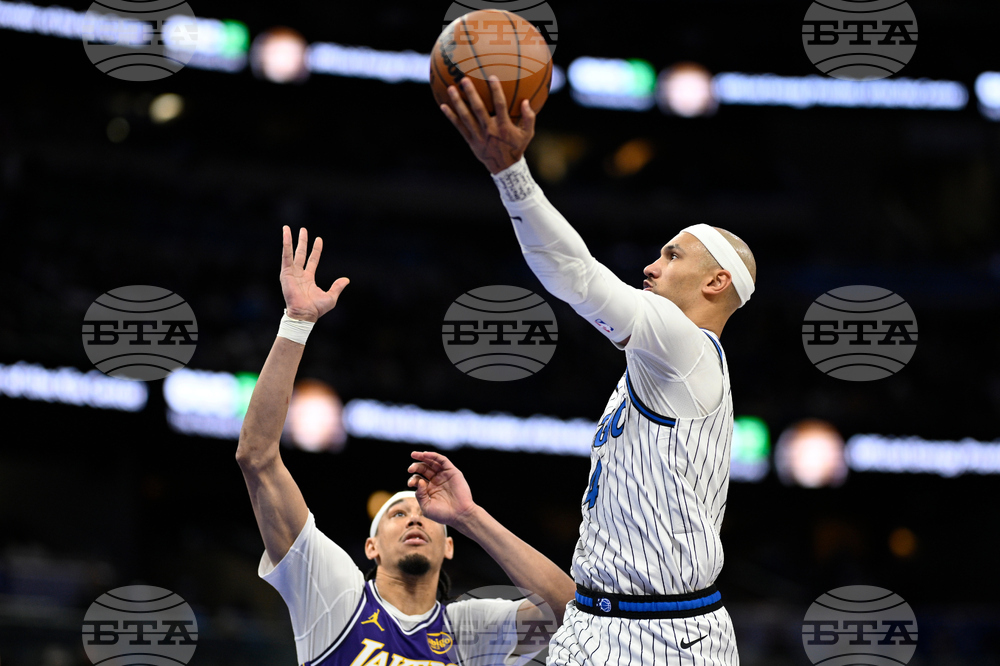 Lakers Magic Basketball