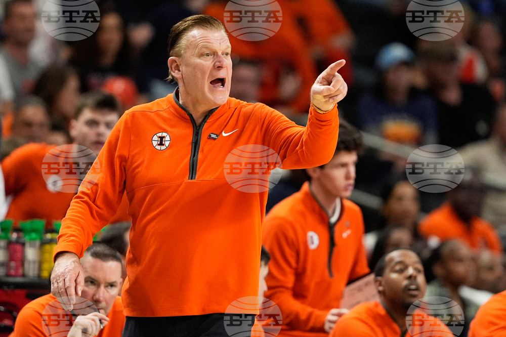 NCAA VCU Illinois Basketball