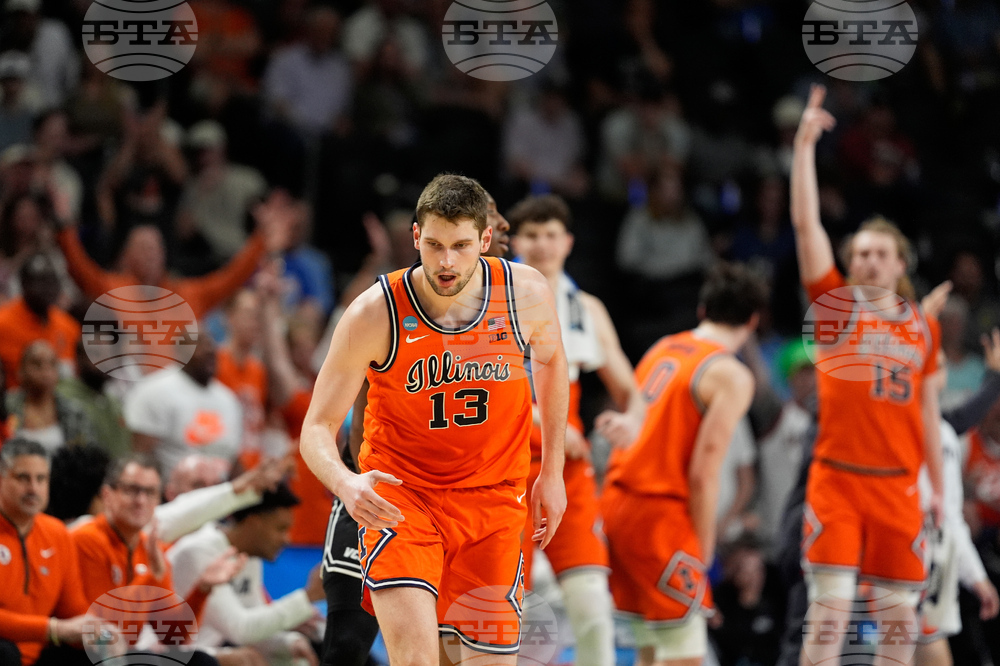 NCAA VCU Illinois Basketball