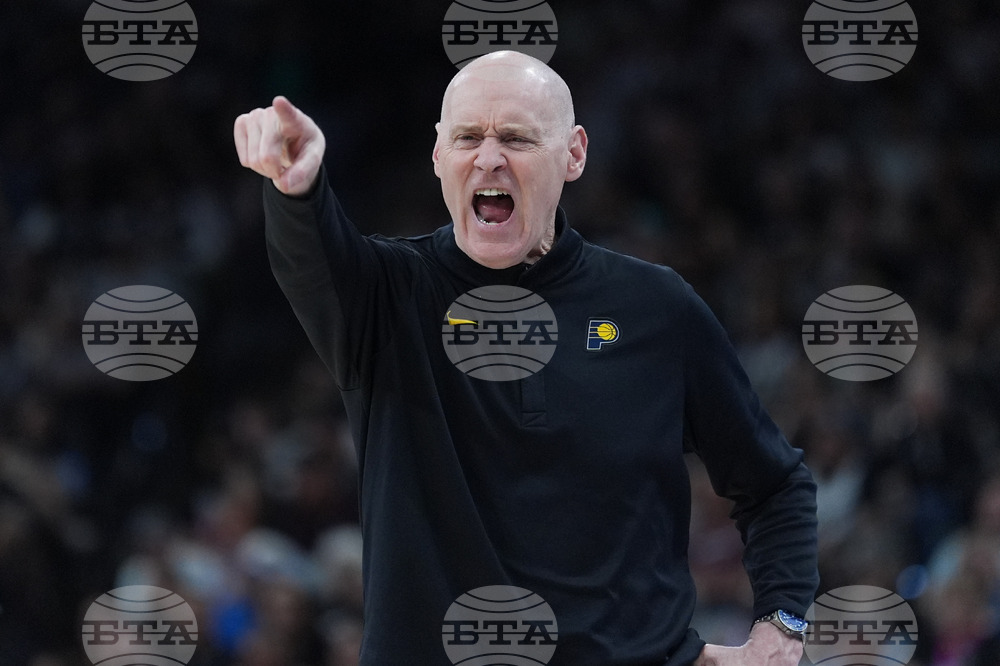 Pacers Spurs Basketball