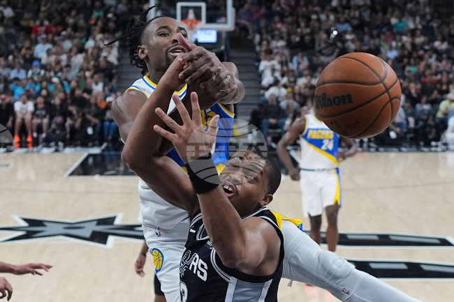 APTOPIX Pacers Spurs Basketball