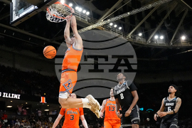 NCAA VCU Illinois Basketball