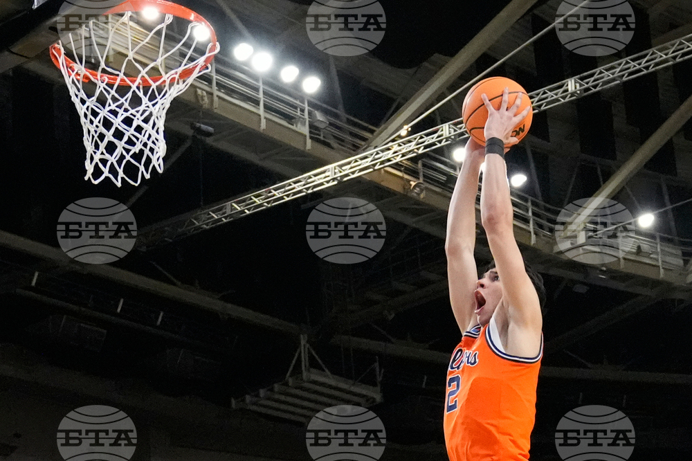 NCAA VCU Illinois Basketball