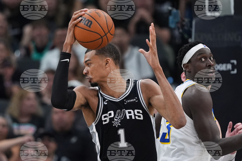 Pacers Spurs Basketball