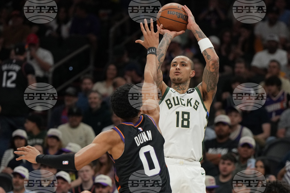 Bucks Suns Basketball