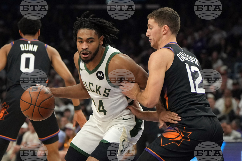 Bucks Suns Basketball