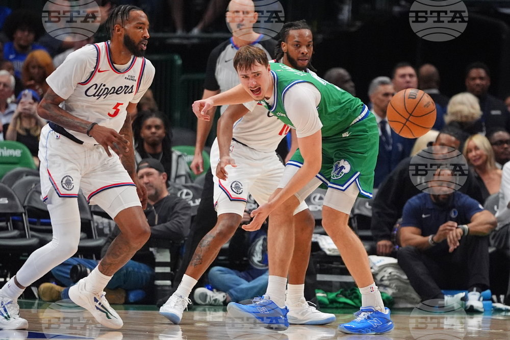 Clippers Mavericks Basketball