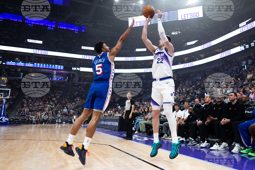 76ers Jazz Basketball