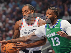 Clippers Mavericks Basketball