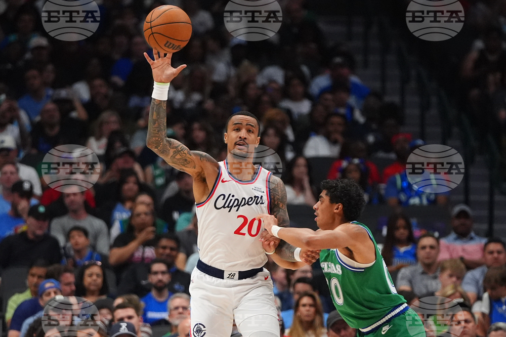 Clippers Mavericks Basketball