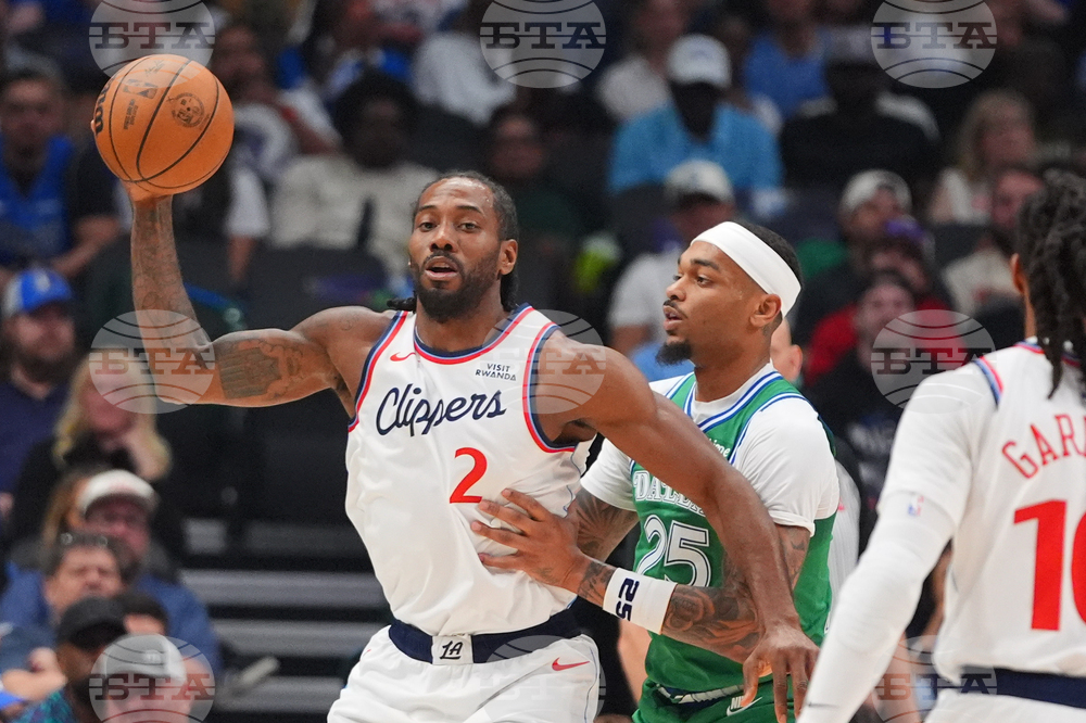 Clippers Mavericks Basketball