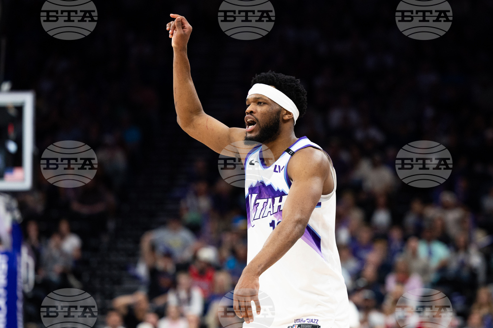 76ers Jazz Basketball