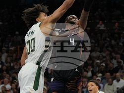 Bucks Suns Basketball