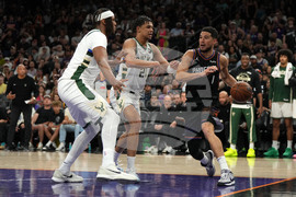 Bucks Suns Basketball