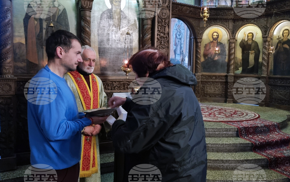 Търговище - неделна служба - храм „Св. Йоан Рилски“