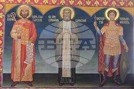 Ловеч - храм „Света Троица“ - неделна служба